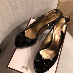Coach pumps open toe patent leather 10B